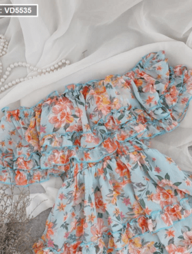 Đầm hoa bẹt vai bèo tầng