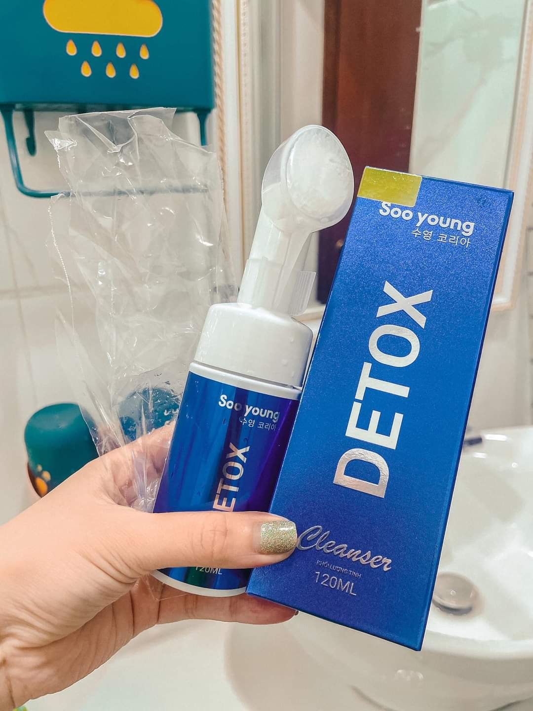 Sữa rửa mặt Detox Cleanser Soo Young