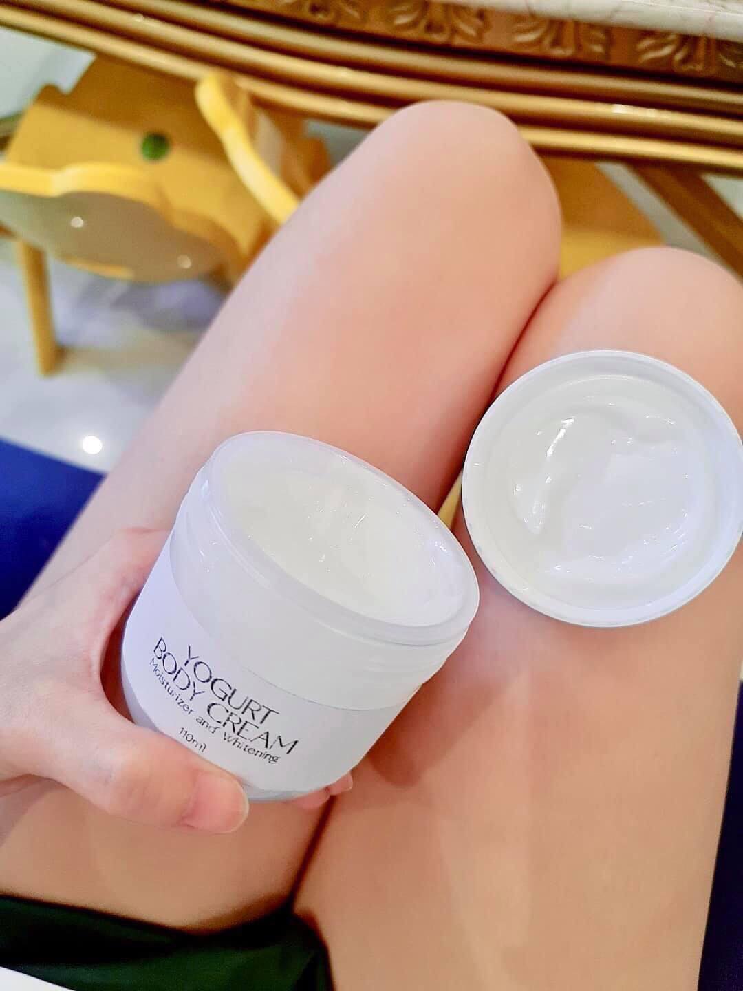 Kem dưỡng trắng da body Yogurt Body Cream Hanayuki