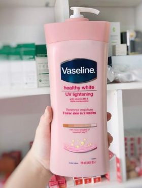 Sữa dưỡng thể trắng da Vaseline Healthy White 750ml Chính hãng - 8901030667428