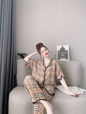 Đồ bộ nữ pijama vải Mango tay ngắn quần dài - DB5815