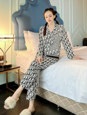 Đồ bộ nữ pijama tay dài in hình - DBO482