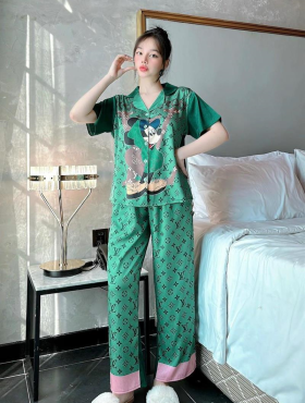 Đồ bộ pijama nữ tay ngắn quần dài in hoạt hình - DBO992