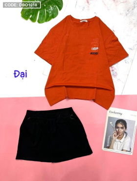 Đồ bộ thun nữ form rộng quần đùi áo thêu logo chữ - DBO1018
