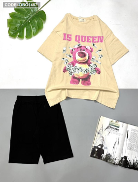 Đồ bộ lửng áo in hình gấu hồng với in chử is queen - DBO1457
