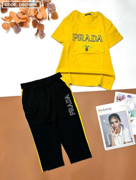 Đồ bộ quần lửng áo tay ngắn in chữ prada - DBO1996