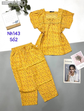 Đồ bộ quần lửng áo cổ vuông phối ren họa tiết - DBO2032