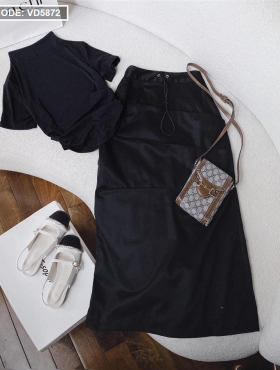Sét áo đen cổ cao tà bàu + chân váy midi - VD5872