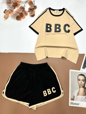 Đồ bộ quần đùi áo tay ngắn in chữ BBC - DBO4618