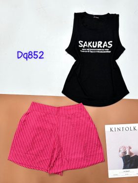 Đồ bộ quần đùi ca rô nhỏ áo ba lỗ in hình chữ Sakura - DBO4705