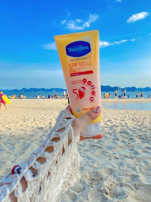 Sữa Dưỡng Thể Vaseline Healthy Bright Spf 50+ Daily chống nắng sáng da