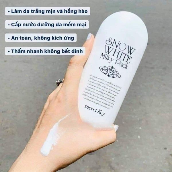 Kem Tắm Trắng Snow White Milky Pack