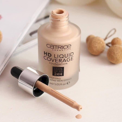 Kem Nền Kiềm Dầu Che Phủ Tự Nhiên Catrice HD Liquid Coverage Foundation