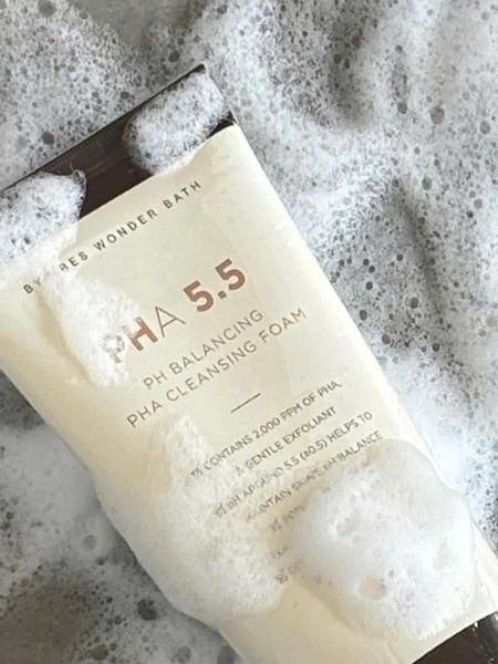 Sữa rửa mặt Byvibes Wonder Bath PH Balancing PHA 5.5 Cleansing Foam có tốt không ?