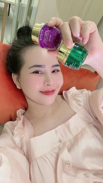 Kem Face Xanh Dưỡng Trắng Da Soo Young Mini Green Algae Whitening Cream Vitamin buổi sáng cho các nàng là một em bé xanh xanh này đây