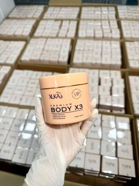 Kem dưỡng trắng da Body Xuka Beauty Premium X3 da khó trắng trở nên sáng hơn