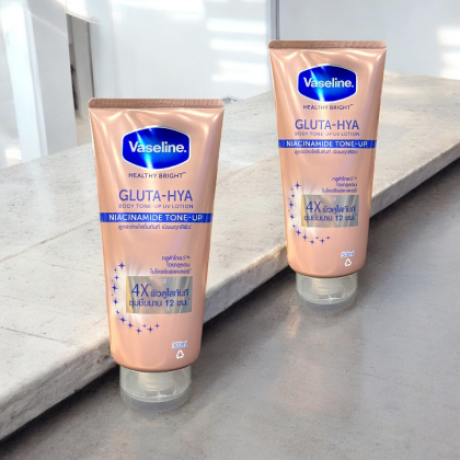 Sữa Dưỡng Thể Vaseline 4X Healthy Bright Gluta-Hya Body Niacinamide Tone-Up Lotion 300ml