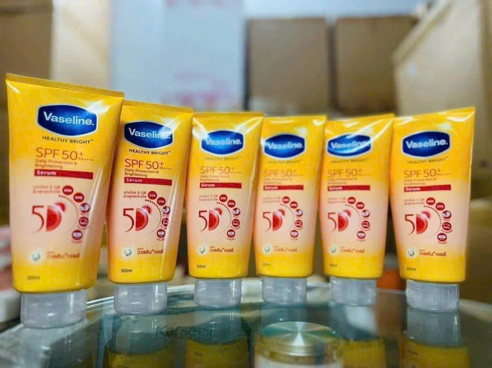 Sữa Dưỡng Thể Trắng Da Vaseline 50x Bảo Vệ Da Với Spf 50+ Pa++++