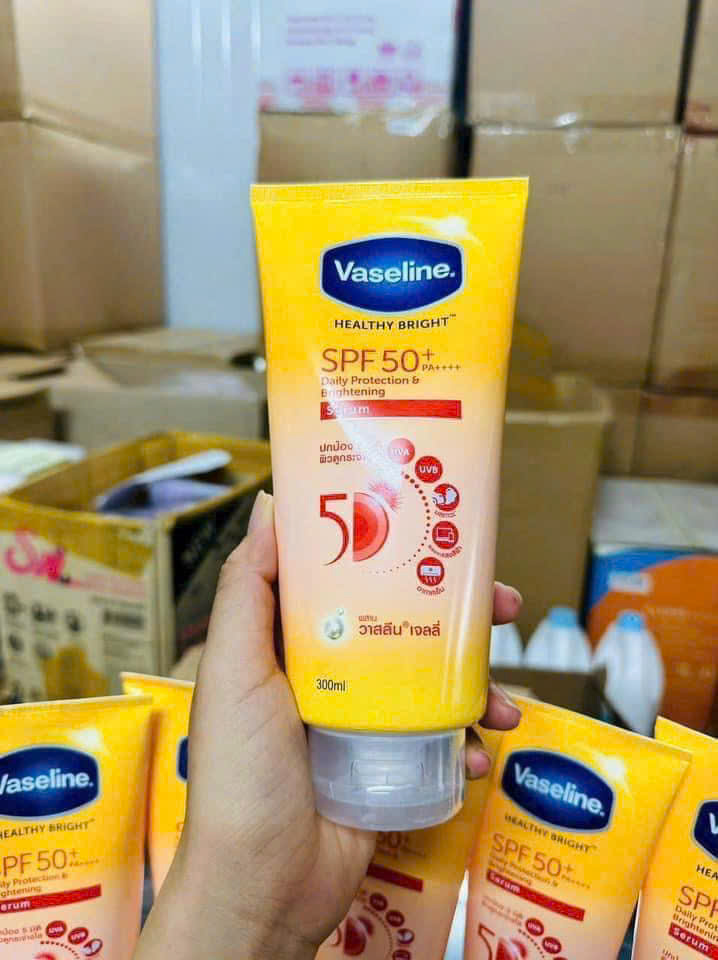 Sữa Dưỡng Thể Trắng Da Vaseline 50x Bảo Vệ Da Với Spf 50+ Pa++++