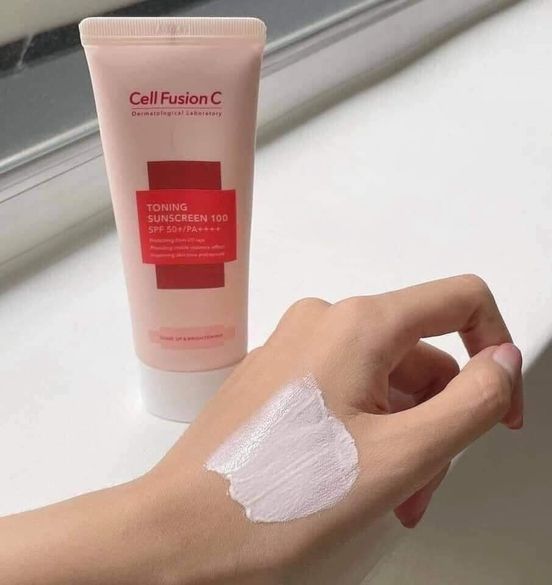 Kem Chống Nắng Nâng Tông Cell Fusion C Toning Sunscreen 100 giúp làm trắng chóng tia cực tím và cải thiện nếp nhăn