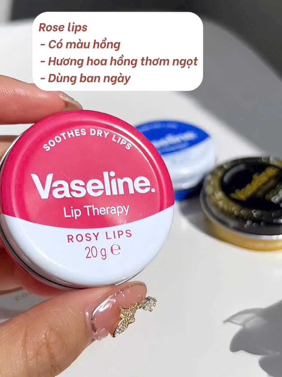 Dưỡng môi Vaseline lip Therapy bản hộp thiếc