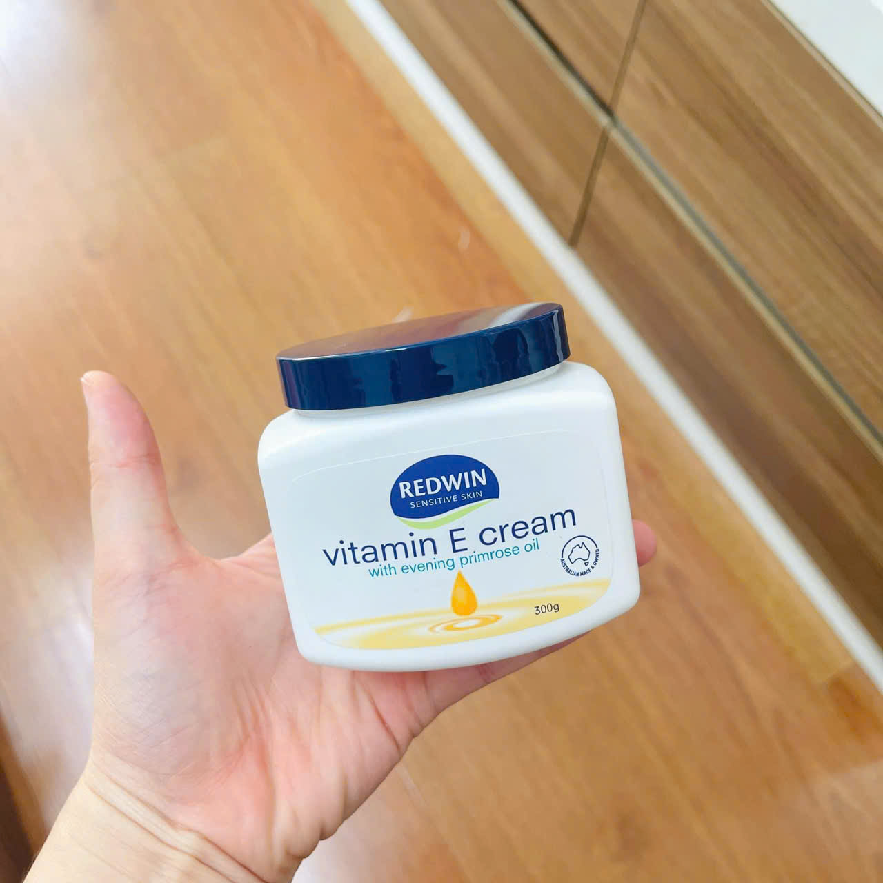 Kem Dưỡng Vitamin E Redwin Úc