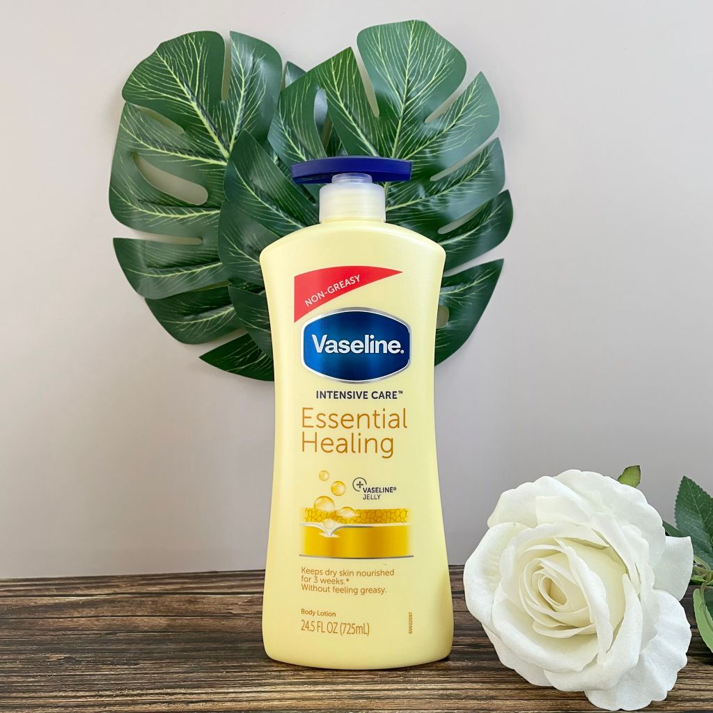 Sữa Dưỡng Thể Vaseline Intensive Care Essential Healing Màu Vàng 725ml Hàng Xách Tay