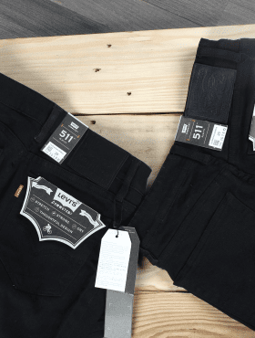 Sỉ quần jeans đen ống suông cá tính