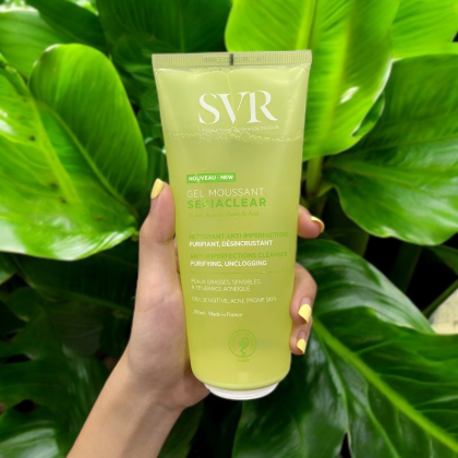 Gel rửa mặt SVR Sebiaclear Gel Moussant 200ml làm sạch không chứa xà phòng và loại bỏ tế bào da chết