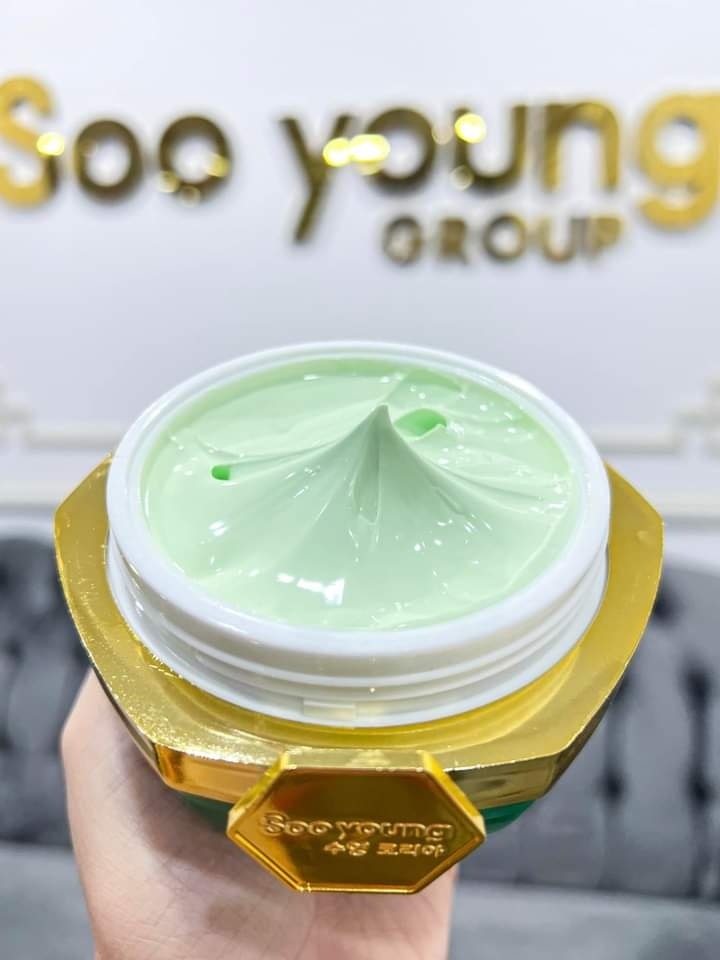 Kem Body Lục Tảo LEGEND SOO YOUNG PHIÊN BẢN 2022