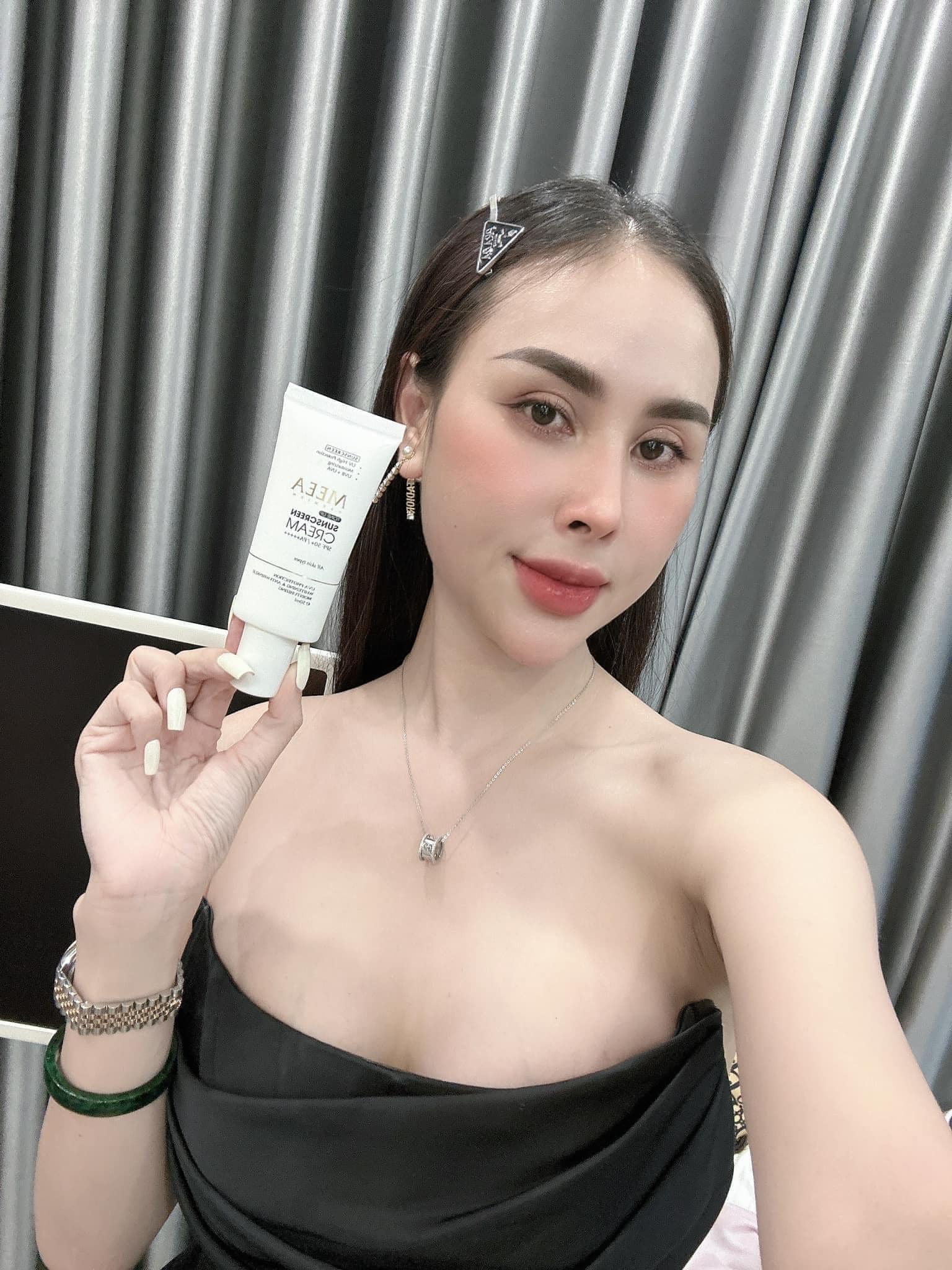 Mùa Hè Có Nắng Nhưng Da Văn Trắng Xinh Với Kem Chống Nắng MEEA Origin Sun Cream 50ML