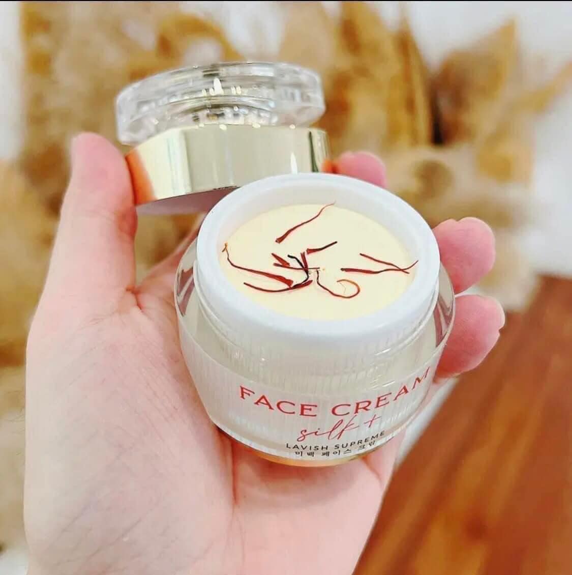 Da mặt khỏe tự tin mặt mộc Combo face lụa SiCa White