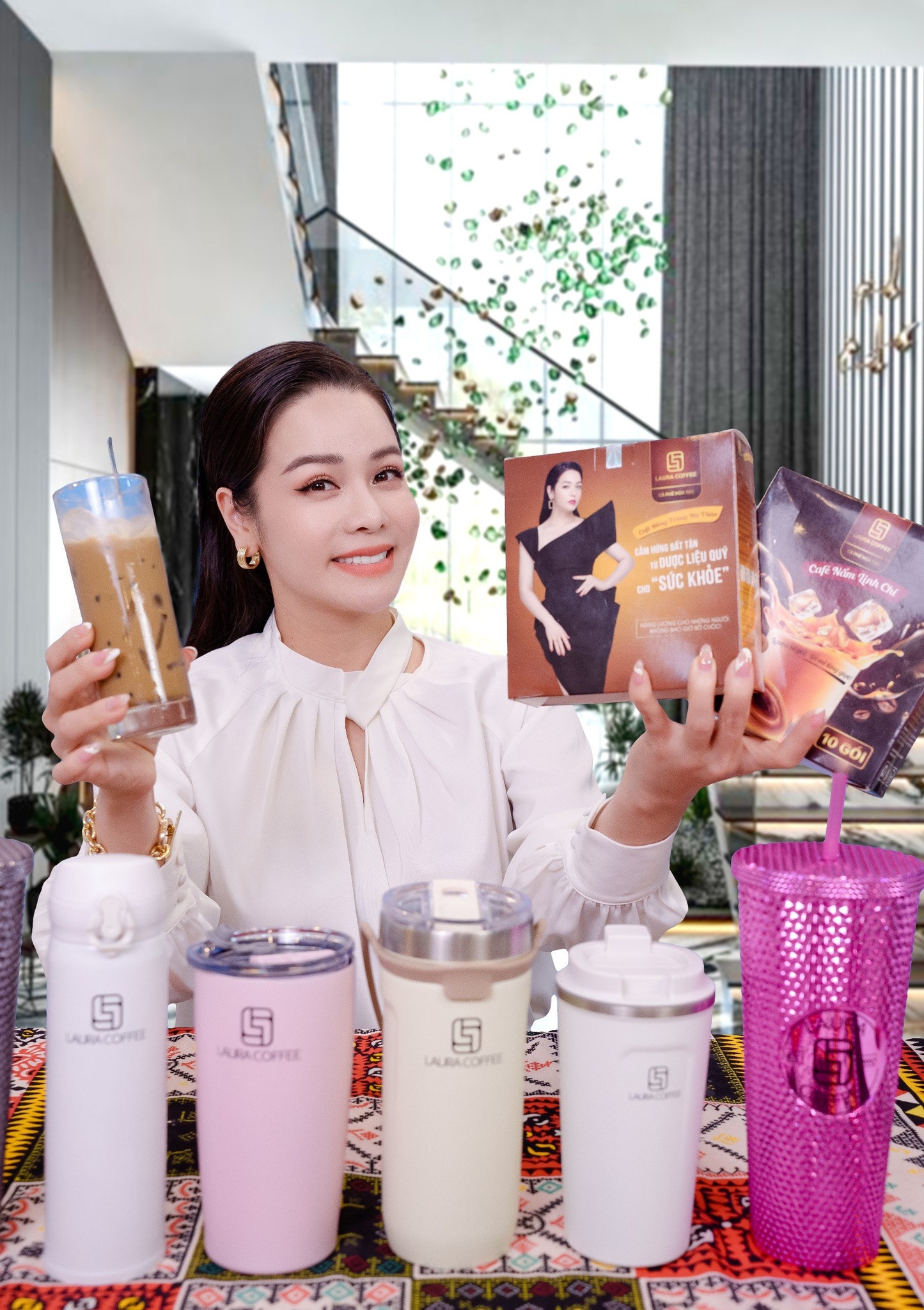 Cà phê Nhật Kim Anh Laura Coffee  2 vị cà phê đậm đà thơm ngon bổ dưỡng hơi bị ngon luôn á cả nhà