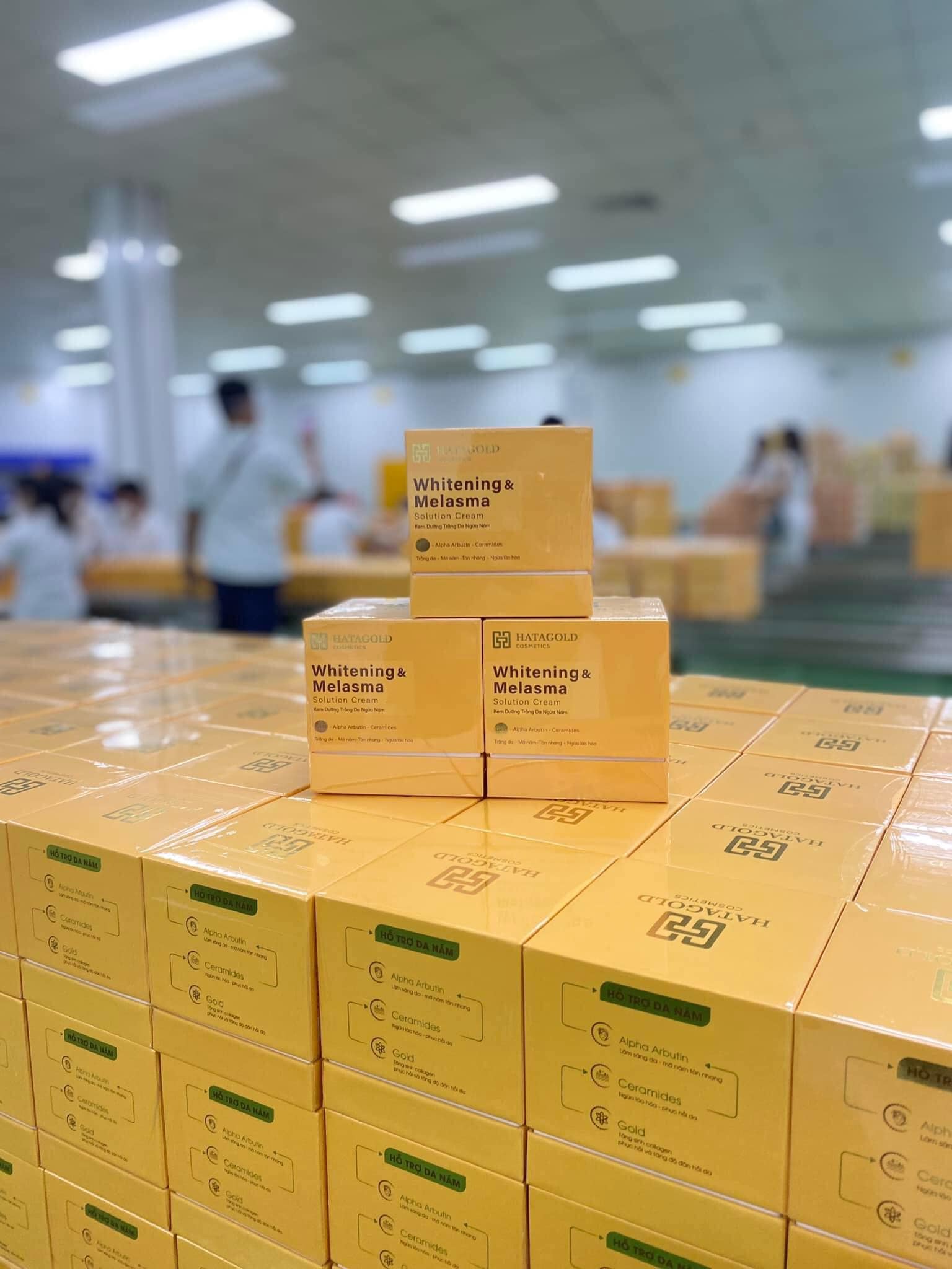 Kem Nám Nhị Sen Tinh Chất Vàng Hatagold Cosmetics